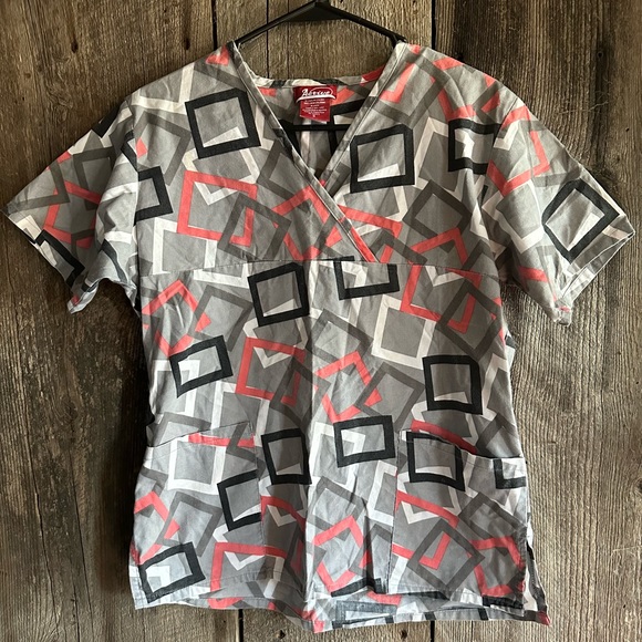 Small scrub top - Picture 1 of 3